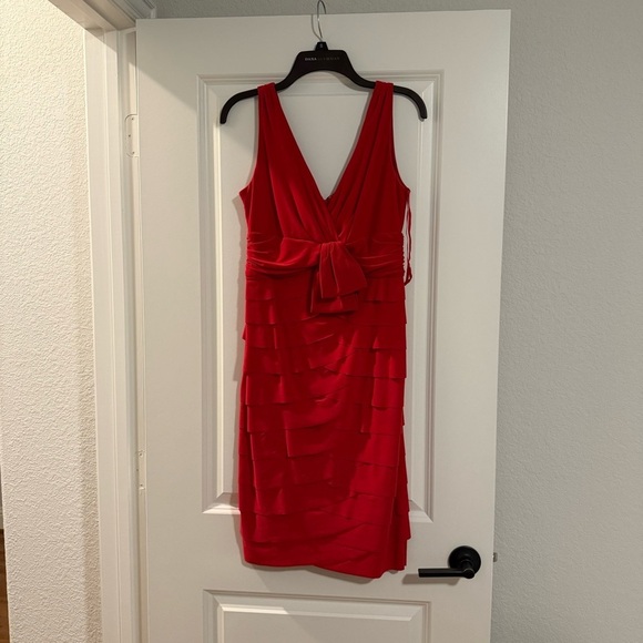 RED COCKTAIL DRESS SIZE 4 - Picture 1 of 3